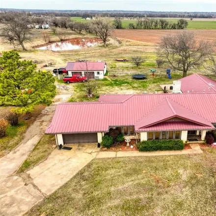 Buy this 3 bed house on 37270 Lake Road in Bethel Acres, Pottawatomie County