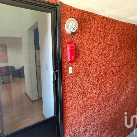 Rent this 2 bed apartment on Calle Río Támesis in Delegación Epigmenio González, 76140 Querétaro