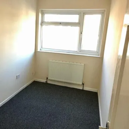 Image 6 - Lake Street, Coseley, DY3 2AL, United Kingdom - Room for rent