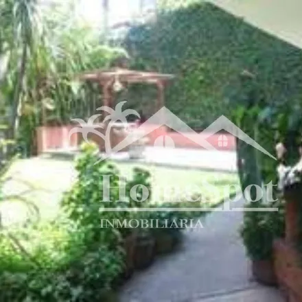 Buy this studio house on Mercado Vista Hermosa in Calle Río Amacuzac, Lomas de la Selva