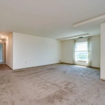 Image 4 - 1375 Pershing Blvd Apt 501, Reading, Pennsylvania, 19607 - Condo for sale