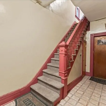 Image 4 - 144 Pearsall Avenue, Greenville, Jersey City, NJ 07305, USA - House for sale