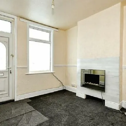 Rent this 3 bed apartment on Parliament Street in Sutton-in-Ashfield, NG17 1DB