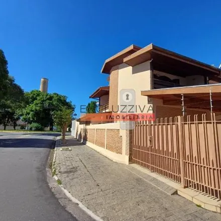 Buy this 3 bed house on Rua Miguel Abraão Feres in Água Quente, Taubaté - SP