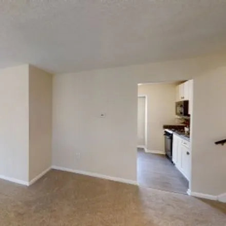 Buy this 4 bed apartment on 3304 Poplar Drive