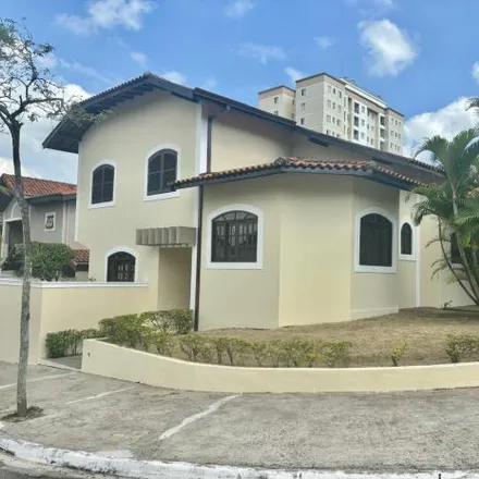 Rent this 3 bed house on Rua Piedade Martins Pereira in Urbanova II, São José dos Campos - SP