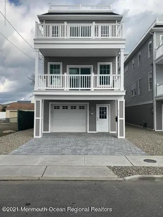 Image 4 - 14 Bay Boulevard, Seaside Heights, Ocean County, NJ 08751, USA - House for sale