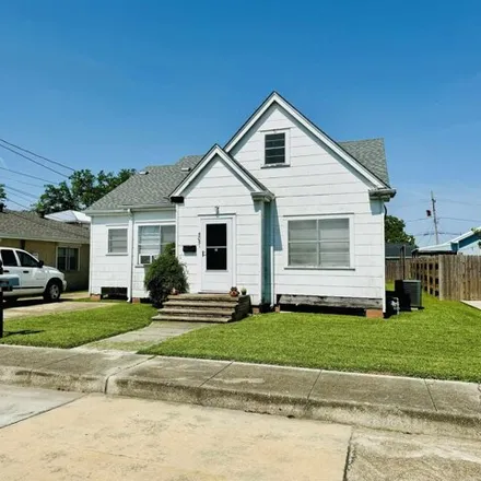 Image 2 - 543 Gouaux Avenue, Houma, LA 70364, USA - House for sale