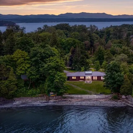 Buy this 2 bed house on 48 Sunset Cliff Rd in Burlington, Vermont