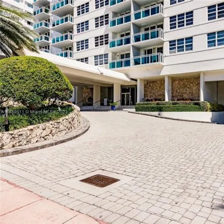 Image 3 - The Collins, 6917 Collins Avenue, Atlantic Heights, Miami Beach, FL 33141, USA - Condo for sale