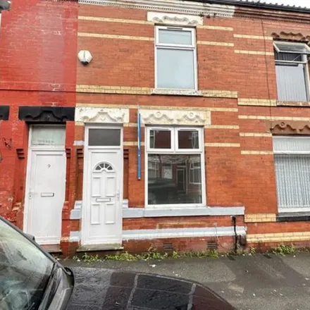 Image 2 - 24 Grasmere Street, Manchester, M12 5TD, United Kingdom - Townhouse for rent