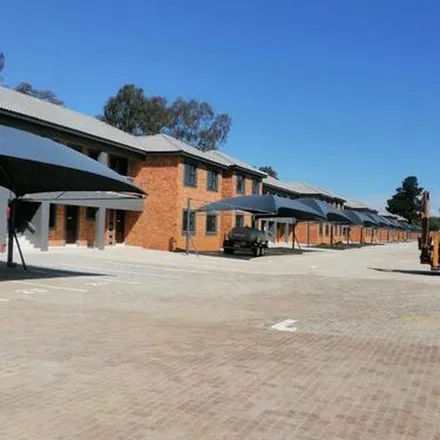 Image 5 - Benoni Central Methodist, Cranbourne Avenue, Kleinfontein Lake, Benoni, 1500, South Africa - Apartment for rent