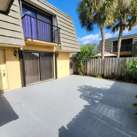 Image 3 - 1800 18th Way, West Palm Beach, FL 33407, USA - Townhouse for rent