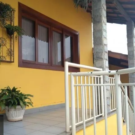 Buy this 4 bed house on Rua Professor Alberto Paes in Nossa Senhora do Carmo, Sete Lagoas - MG