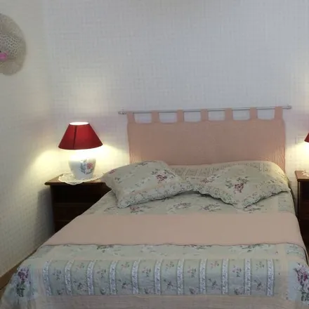 Rent this 2 bed house on 06500 Menton