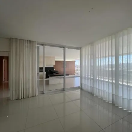 Buy this 4 bed apartment on Edifício Heritage in Rua José Giroldo, Guanabara