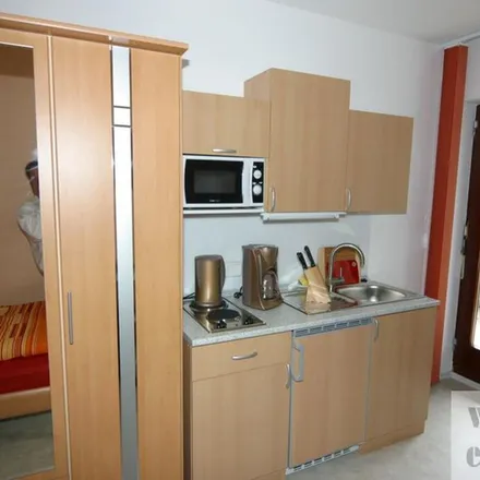 Rent this 1 bed apartment on Möhrendorfer Straße 17 in 91056 Erlangen, Germany