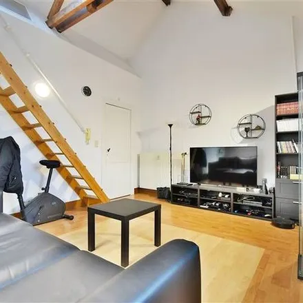 Rent this 1 bed apartment on Avenue Albert 1er 77 in 4500 Huy, Belgium
