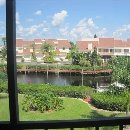 Rent this 2 bed condo on unnamed road in Punta Gorda, FL 33950