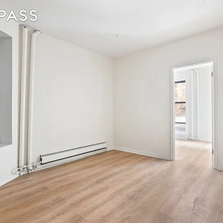Image 2 - 108 Stanton Street, New York, NY 10002, USA - Apartment for rent