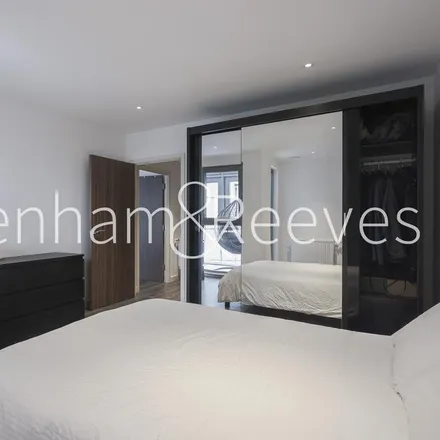 Image 9 - Westgate House, Ealing Road, London, TW8 0LN, United Kingdom - Apartment for rent