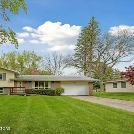 Buy this 3 bed house on 4444 Wausau Road in Okemos, MI 48864