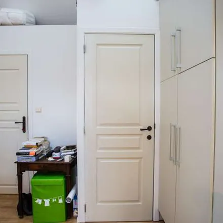 Rent this 1 bed apartment on Avenue de la Chasse - Jachtlaan 170 in 1040 Etterbeek, Belgium