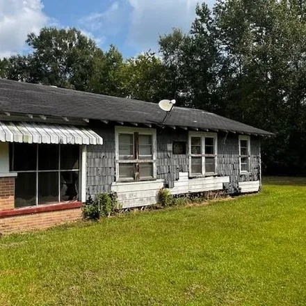 Image 2 - 821 Convenience Street, Bogalusa, LA 70427, USA - House for sale