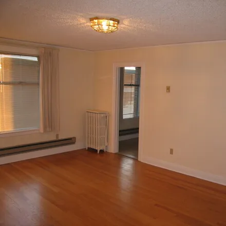 Image 5 - 2815 Boylston Avenue East, Unit 406 - Apartment for rent