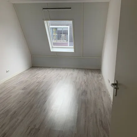 Rent this 1 bed apartment on Chopinstraat 37 in 3752 HR Bunschoten-Spakenburg, Netherlands