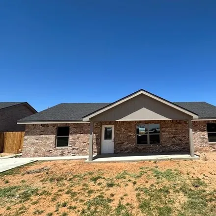 Buy this 3 bed house on 846 Southwest Avenue K in Seminole, TX 79360
