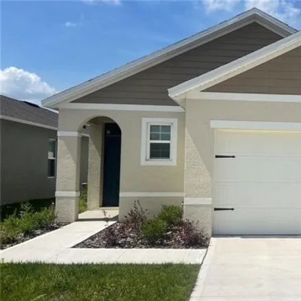 Rent this 3 bed house on Royal Palm Circle in Polk County, FL 33884