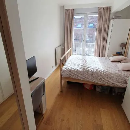 Rent this 2 bed apartment on European School Brussels I (Annexe) in Rue Berkendael - Berkendaelstraat 70, 1190 Forest - Vorst