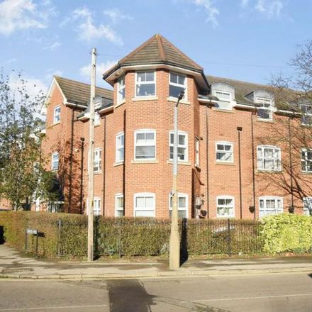 Rent this 2 bed apartment on Burnham Court in Fairford Road, Maidenhead