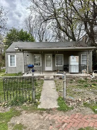 Buy this 3 bed house on 1037 East Atlantic Street in Springfield, MO 65803