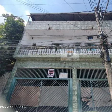 Buy this 4 bed house on Igreja Pentecostal Grupo de Vida in Rua Bartolomeu de Gusmão 189, Vila Nogueira