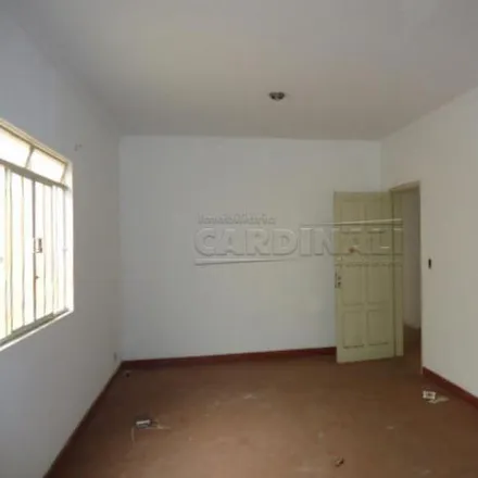 Buy this 3 bed house on Rua Episcopal 1704 in Centro, São Carlos - SP