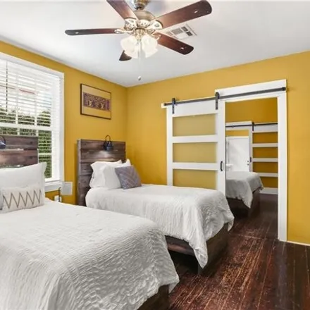 Image 7 - 3425 Dauphine St, New Orleans, Louisiana, 70117 - House for rent