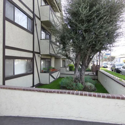Image 6 - 10059 Toluca Lake Avenue, Los Angeles, CA 91602, USA - Apartment for rent