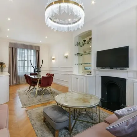 Image 4 - Franciscan Sisters, 9 St George's Drive, London, SW1V 4DJ, United Kingdom - Townhouse for rent