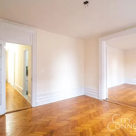Rent this 6 bed apartment on Amsterdam Avenue & West 83rd Street in Amsterdam Avenue, New York