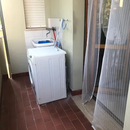 Rent this 2 bed apartment on Scuola Primaria Dante Alighieri in Via Dante Alighieri, 56025 Pontedera PI