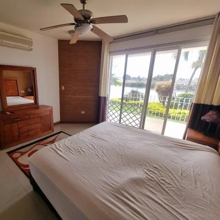 Buy this 3 bed apartment on Avenida Doctor Carlos Canseco in Zona Dorada, 82000 Mazatlán