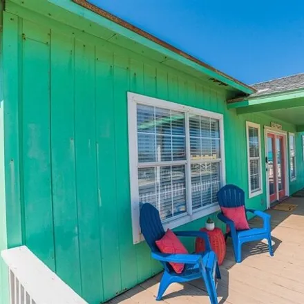 Image 9 - 416 Seashell Drive, Surfside Beach, Brazoria County, TX 77541, USA - House for sale