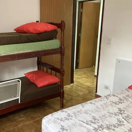 Rent this 3 bed house on Santana de Parnaíba