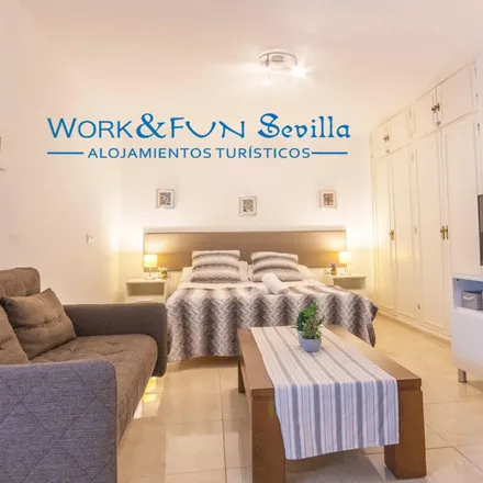 Image 3 - Avenida Menéndez Pelayo, 55, 41004 Seville, Spain - Apartment for rent
