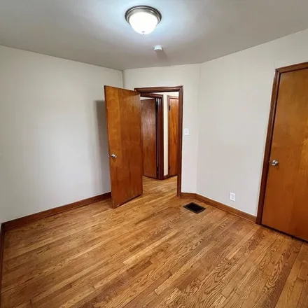 Rent this 2 bed apartment on 1556 Parkamo Avenue in Hamilton, OH 45011
