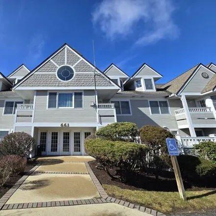 Rent this 2 bed condo on 98 Abbott Park in Lexington, MA 01803
