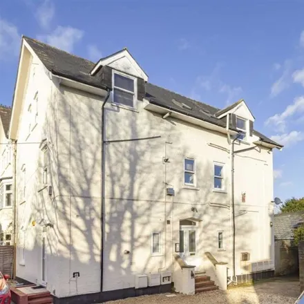 Rent this 1 bed apartment on Waldegrave Clinic in 82 Waldegrave Road, London