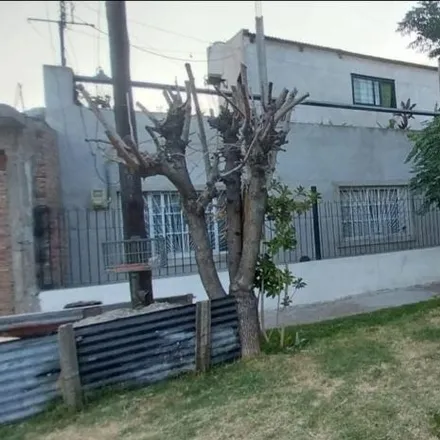 Buy this 3 bed house on Vicente López y Planes in Partido de Lomas de Zamora, B1828 HGV Lomas de Zamora